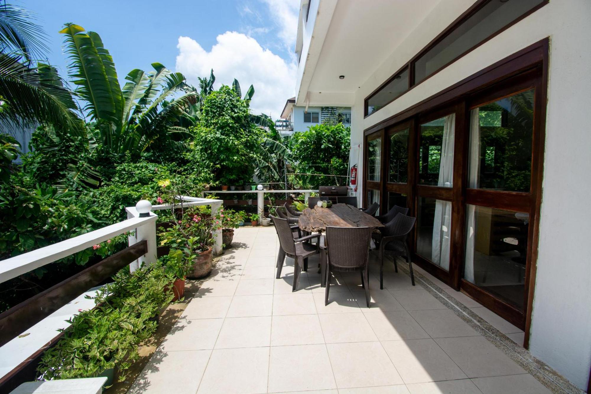 Babosam Apartments Boracay Island Buitenkant foto